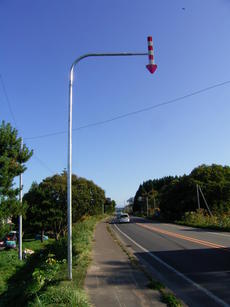 道路施設　視線誘導標